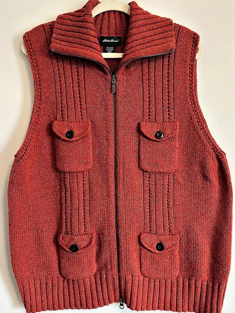Eddie Bauer Knit Cargo Sweater Vest in Burnt Orange. Size XXL